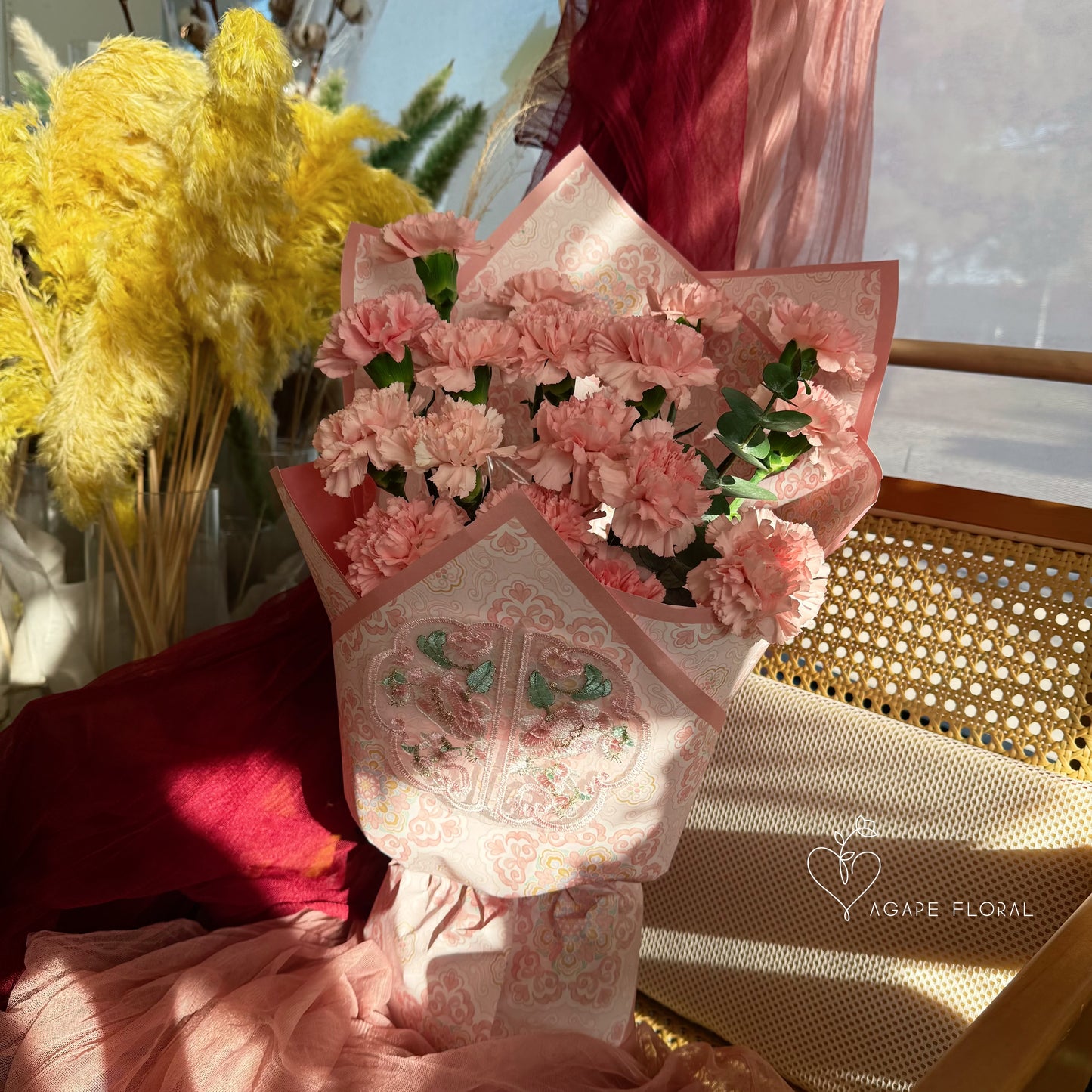 Mother's Day Traditonal Carnation Bouquet