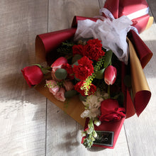 Load image into Gallery viewer, Dark Tone Mom Bouquet