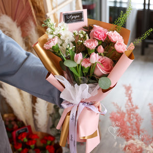 Light Tone Mom Bouquet