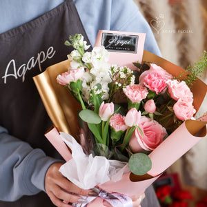 Light Tone Mom Bouquet