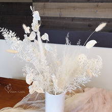 Load image into Gallery viewer, Winter Love