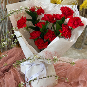 Red Carnation Floral Bouquet