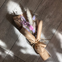 Load image into Gallery viewer, Petite Petite Dried Bouquet