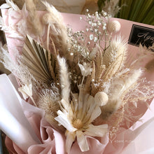 Load image into Gallery viewer, Juilet Dried Bouquet