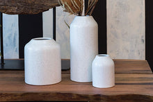 Load image into Gallery viewer, Flynn Vase