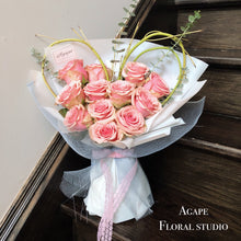 Load image into Gallery viewer, I Love U Bouquet